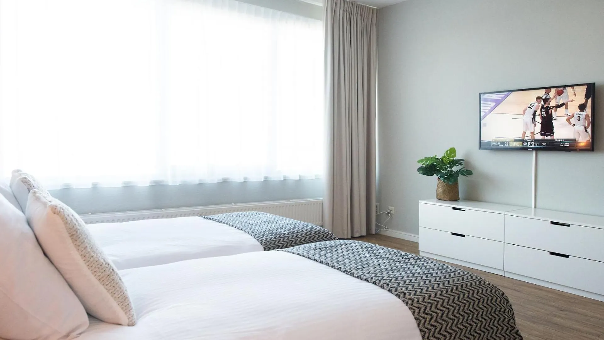 Bizstay Harbour I Scheveningen Apartments L'Aia